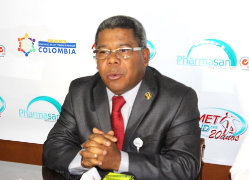 Gustavo-Adolfo-Aguilar-gerente-de-Asmet-Salud.jpg