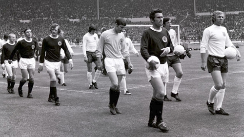 Inglaterra-frente-a-Escocia-Primer-partido-de-fútbol-oficial.jpg