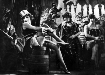 Marlene_Dietrich_in_The_Blue_Angel
