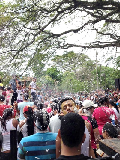 Carnavales-de-Blancos-y-Negros-en-Santander-de-Quilichao.jpg