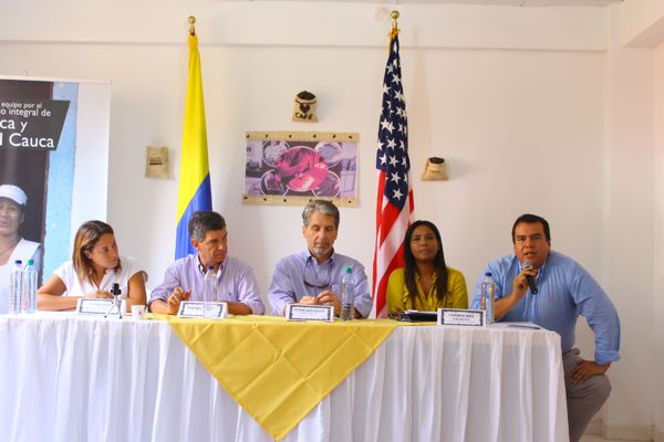 Pardo-Embajador-Gobernador.jpg