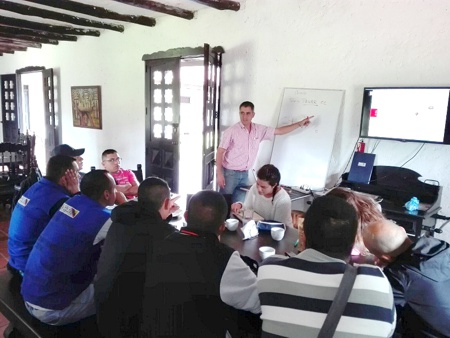 Soldados-se-capacitan-en-caficultura-en-el-Cauca.jpg