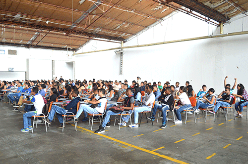 estudiantes.gif