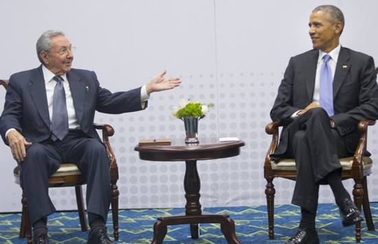 Obama-Castro.jpg