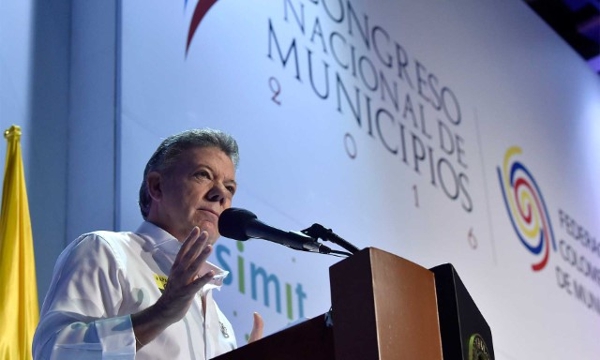 Presiente-Santos-Congreso-Nacional-Municipios.jpg