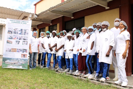 Estudiantes-de-El-Tambo-visitan-planta-de-procesamiento-de-quinua-en-Unicauca.jpg