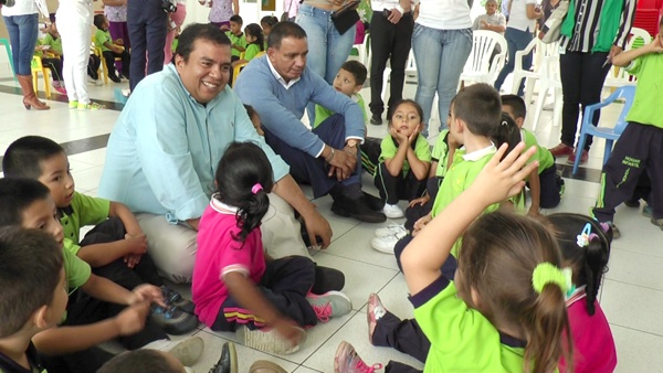 Gobernador-del-Cauca-ratifica-su-compromiso-con-la-primera-infancia.jpg