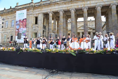 Sonidos-del-Cauca-dieron-bienvenida-a-los-acuerdos-de-paz-5.jpg