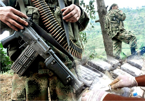 Las Farc y la coca Las Farc y la coca