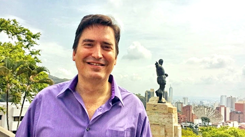 Santiago-Castro.jpg