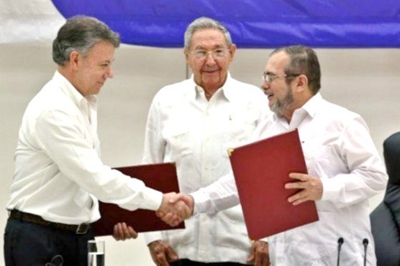 Acuerdo de Paz entre el Gobierno y las Farc - Santos y Timochenko Acuerdo de Paz entre el Gobierno y las Farc - Santos y Timochenko
