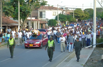 Sepultado-con-honores-gestor-de-paz-de-Villa-Rica-Yissy-Willy.jpg