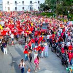 Maestros y campesinos irían a paro indefinido