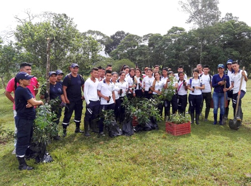 Actividades-ambientales-realiza-la-CRC-en-el-Cauca1.jpg