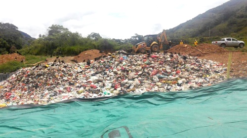 Seguimiento-ambiental-a-basurero-en-el-Municipio-de-Argelia.jpg