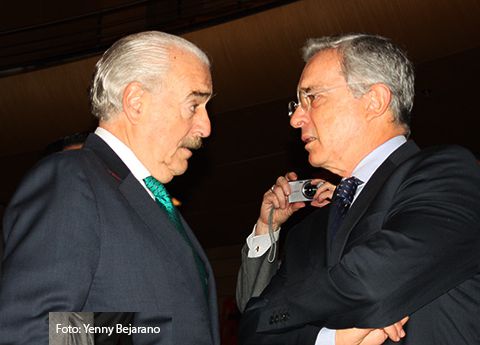 Andres-Pastrana-y-Alvaro-Uribe-3-1.jpg