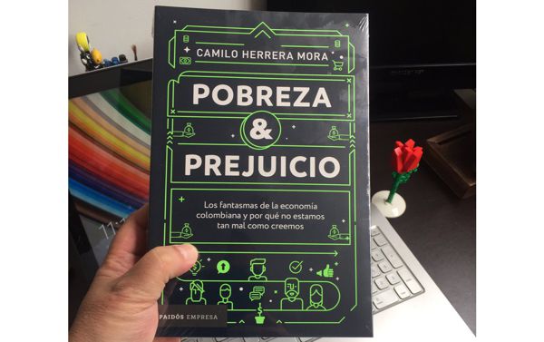 Pobreza y Prejuicio de Camilo Herrera Mora Pobreza y Prejuicio de Camilo Herrera Mora
