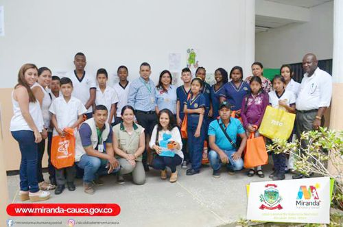 Estudiantes de Miranda participaron en concurso de caricatura
