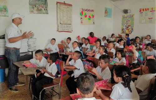 Estudiantes-previenen-enfermedades-transmitidas-por-vectores-en-el-Cauca-2.jpg