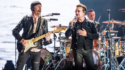 Bono, el cantante de U2 Bono, el cantante de U2