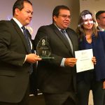 Gobernador del Cauca recibe reconocimiento por su trabajo en favor de la PAZ