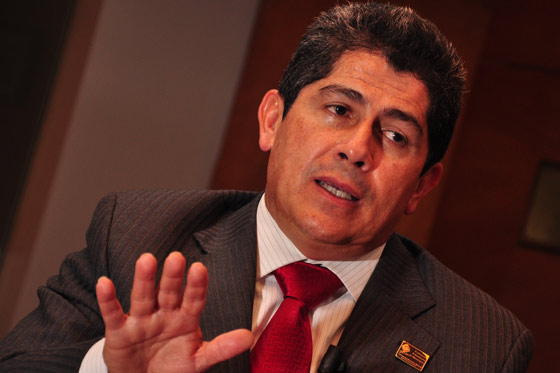 Gilberto-Toro-Giraldo.jpg