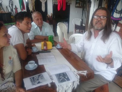 DESMADRE-DE-LAS-PALABRAS-EN-POESÍA.jpg