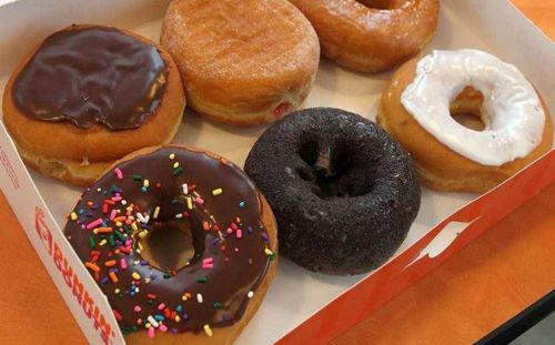 Donuts, Tchaikovksy e interferencias Donuts, Tchaikovksy e interferencias
