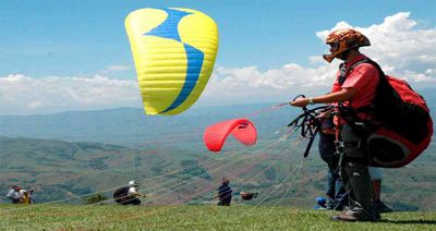 LA-MALA-LECHE-DE-LA-FUERZA-AEREA-CON-ROLDANILLO.jpg