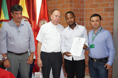 Certifican-a-nuevos-técnicos-electricistas-en-Quilichao-4.jpg