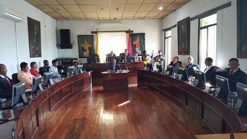 CÁTEDRA-DESDE-EL-CONCEJO-MUNICIPAL.jpg