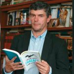 LIBRO RACISTA