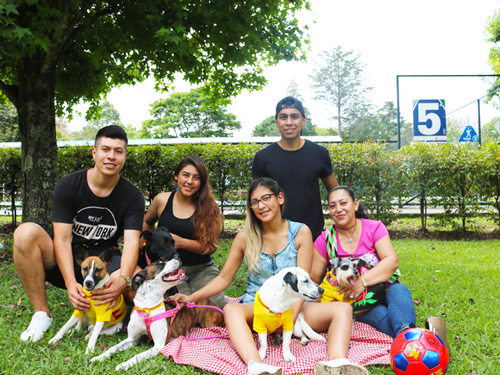 Participaron 200 caninos y más de 300 afiliados