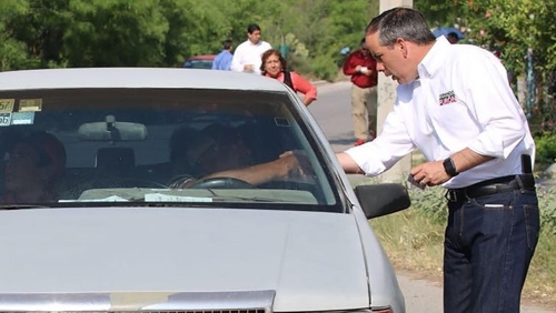 Asesinan a otro político en México Asesinan a otro político en México