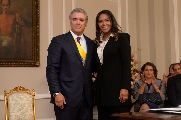 IGUAL A DUQUE IGUAL A DUQUE