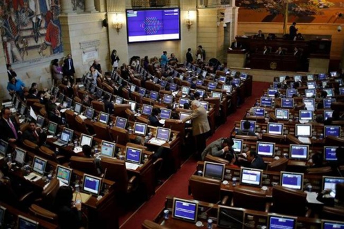 Congreso-Ilegítimo-y-sin-prioridades.jpg