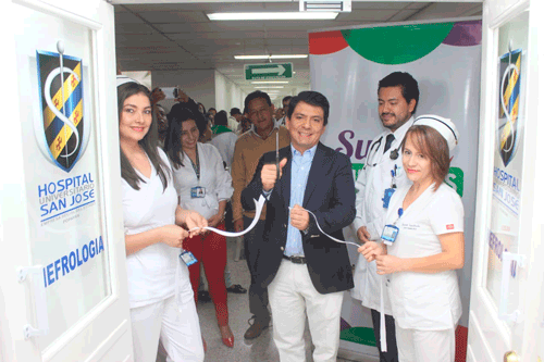 Inauguración-servicio-Nefrología-4.gif