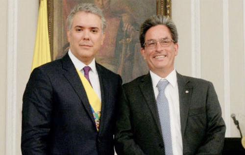 duque-y-carrasquilla1-900x485.jpg