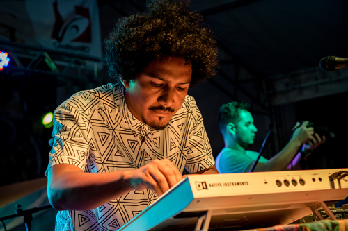 Chambimbe estrena su primer single San Antonio Chambimbe estrena su primer single San Antonio