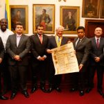 Gran Escudo del Concejo otorgado a Juan Carlos López