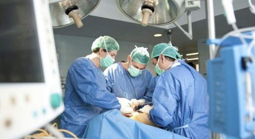 Los médicos y el sistema de salud Los médicos y el sistema de salud