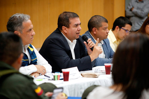 Se-habilita-corredor-humanitario-para-ingreso-de-insumos-y-combustible.jpg