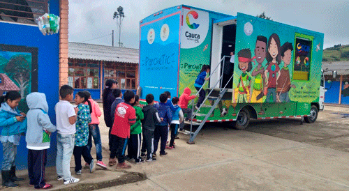 Estudiantes-del-Cauca-participaron-del-ParcheTic.gif