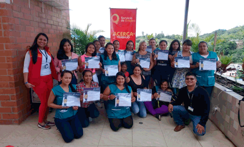Se-graduaron-18-mujeres-caucanas-en-Belleza-Integral.gif