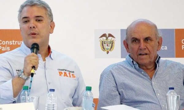 Mejor-con-Duque-que-con-Santos Mejor-con-Duque-que-con-Santos