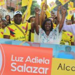 Luz Adiela Salazar avanza con su programa Construyendo Confianza