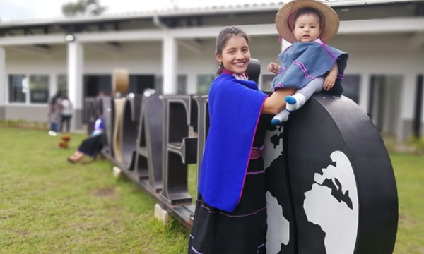 Mujeres-en-caficultura-para-“Desarrollo-y-Paz”-1.jpg