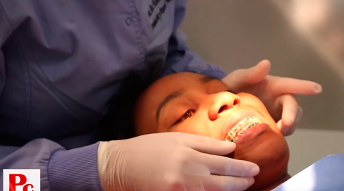Tus-dientes-en-manos-de-los-especialistas.jpg
