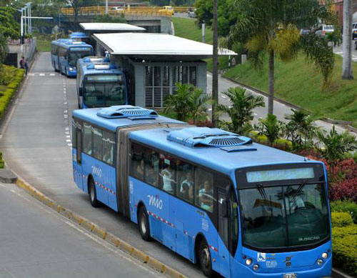 Disminuyó-el-número-de-pasajeros-que-se-movilizan-en-buses-y-MIO.jpg