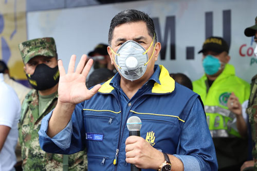 Adultos-mayores-fueron-beneficiados-con-mercados-en-el-Valle-2.jpg